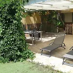 A Moins De 100 M De La A Pied Villa La Londe-les-Maures