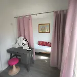 A Moins De 100 M De La A Pied Villa *