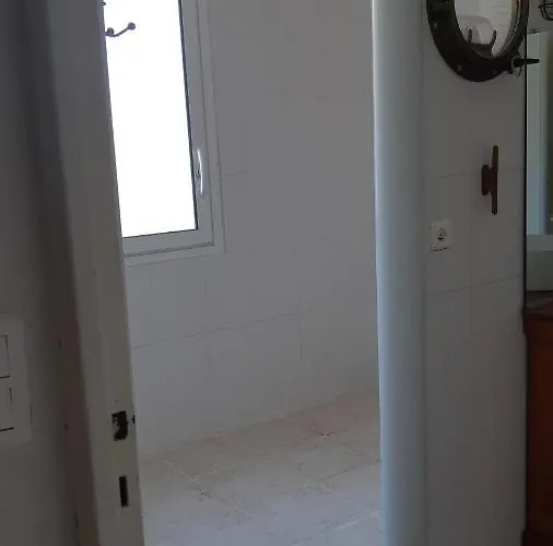à Moins De 100 M De La à Pied Villa La Londe-les-Maures